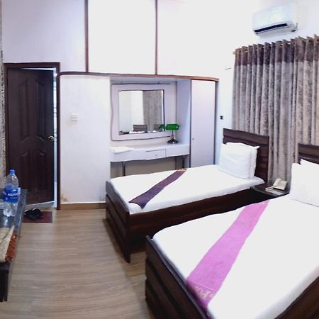 Hotel Hilton Bayview Lnn Karachi Esterno foto