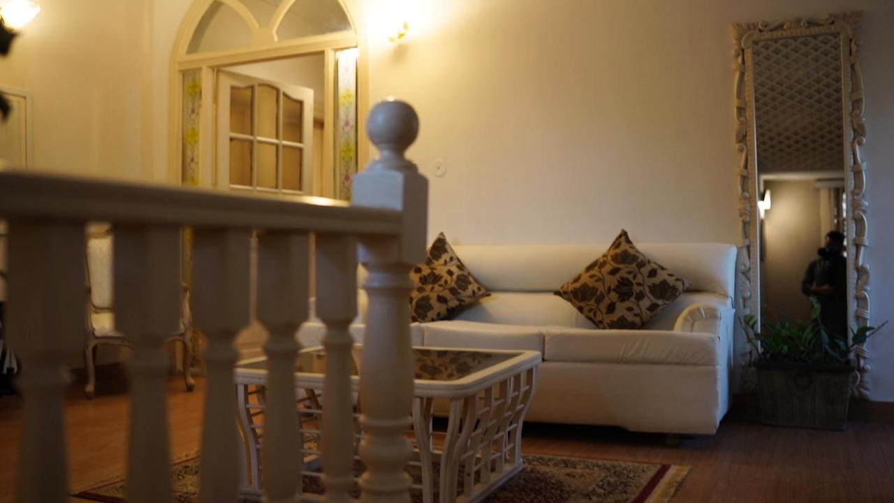 Hotel Hilton Bayview Lnn Karachi Esterno foto