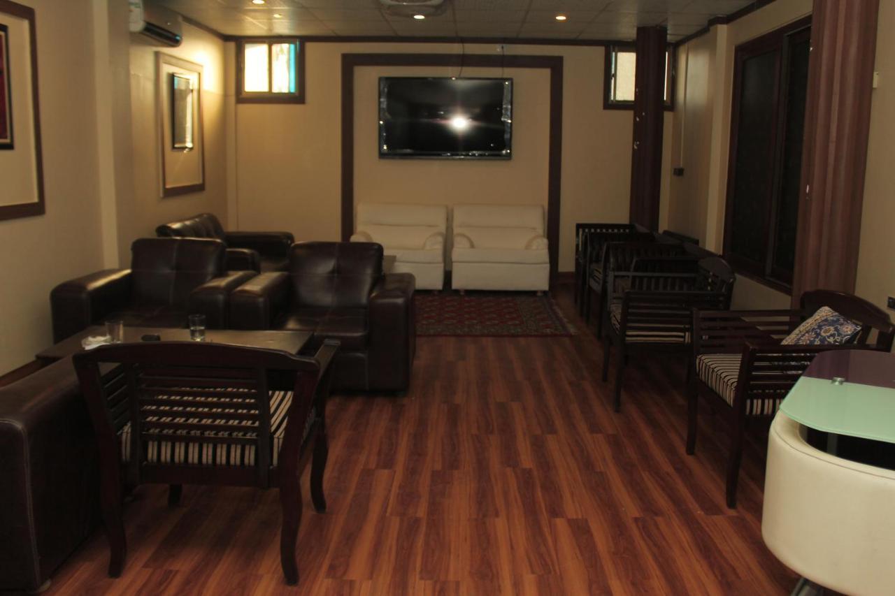 Hotel Hilton Bayview Lnn Karachi Esterno foto